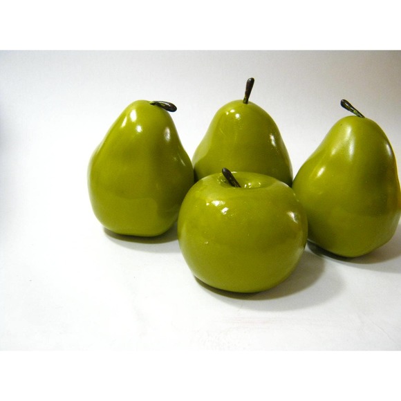 Fake Plastic Realistic Decorative Fruit Pears Apple Tabletop Basket Filler - Picture 4 of 4